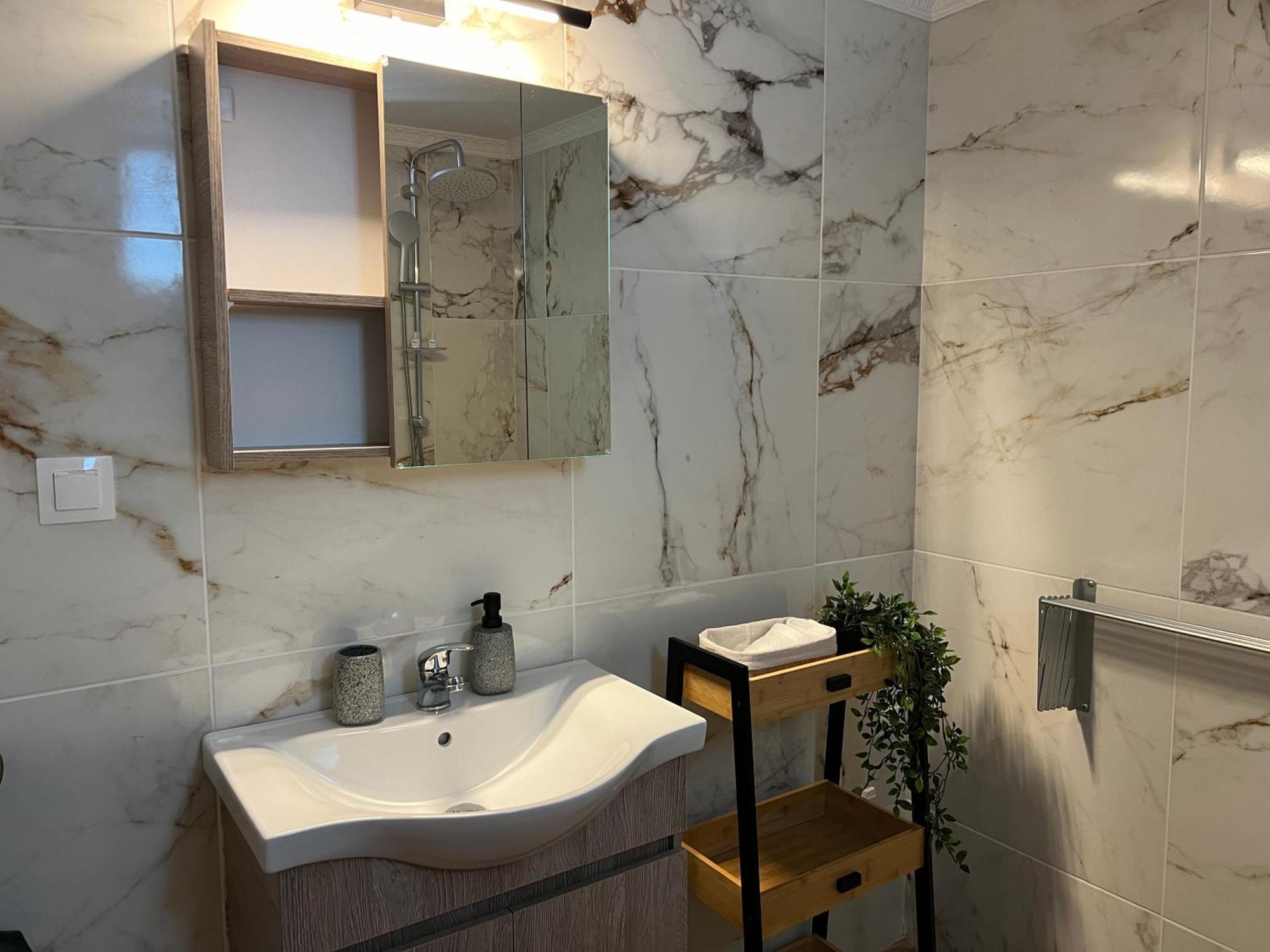 Oasis Apartment 3 By Gg أليكسانثيربوليس المظهر الخارجي الصورة
