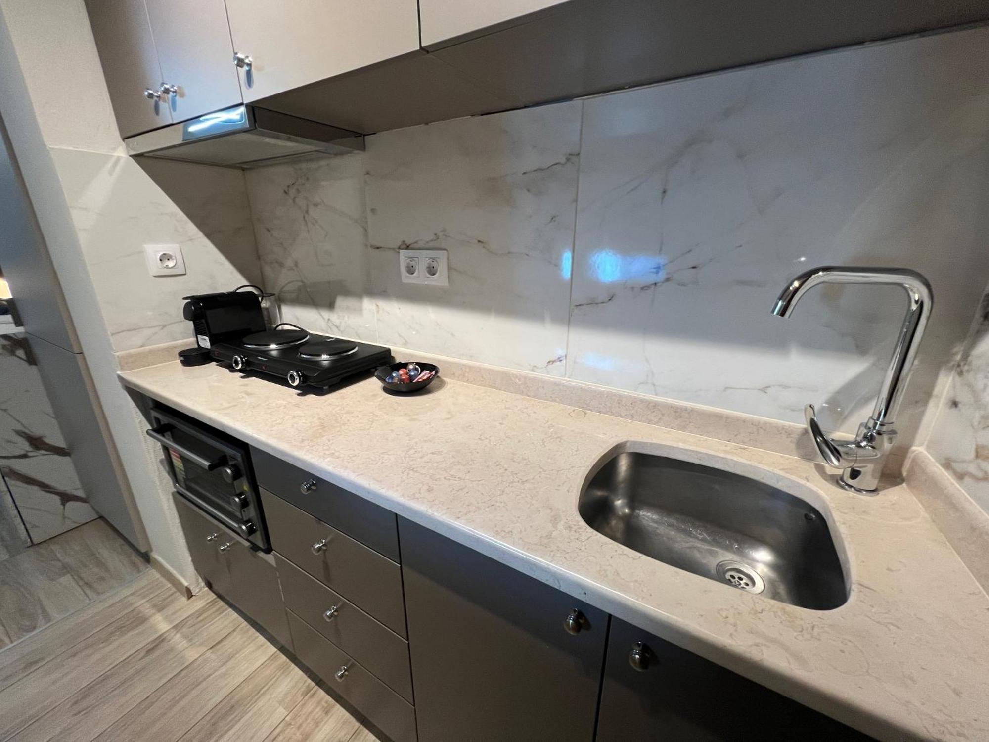 Oasis Apartment 3 By Gg أليكسانثيربوليس المظهر الخارجي الصورة